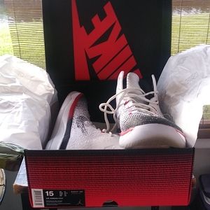 Like new Air Jordan sneakers